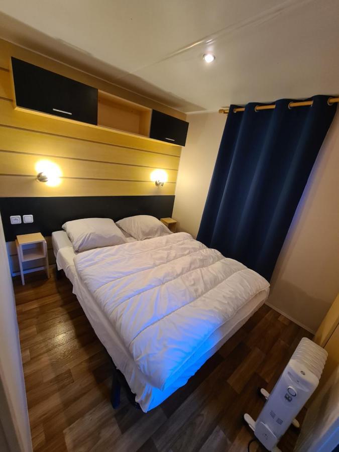 Hotel L'Independant Saint-Chéron Zewnętrze zdjęcie